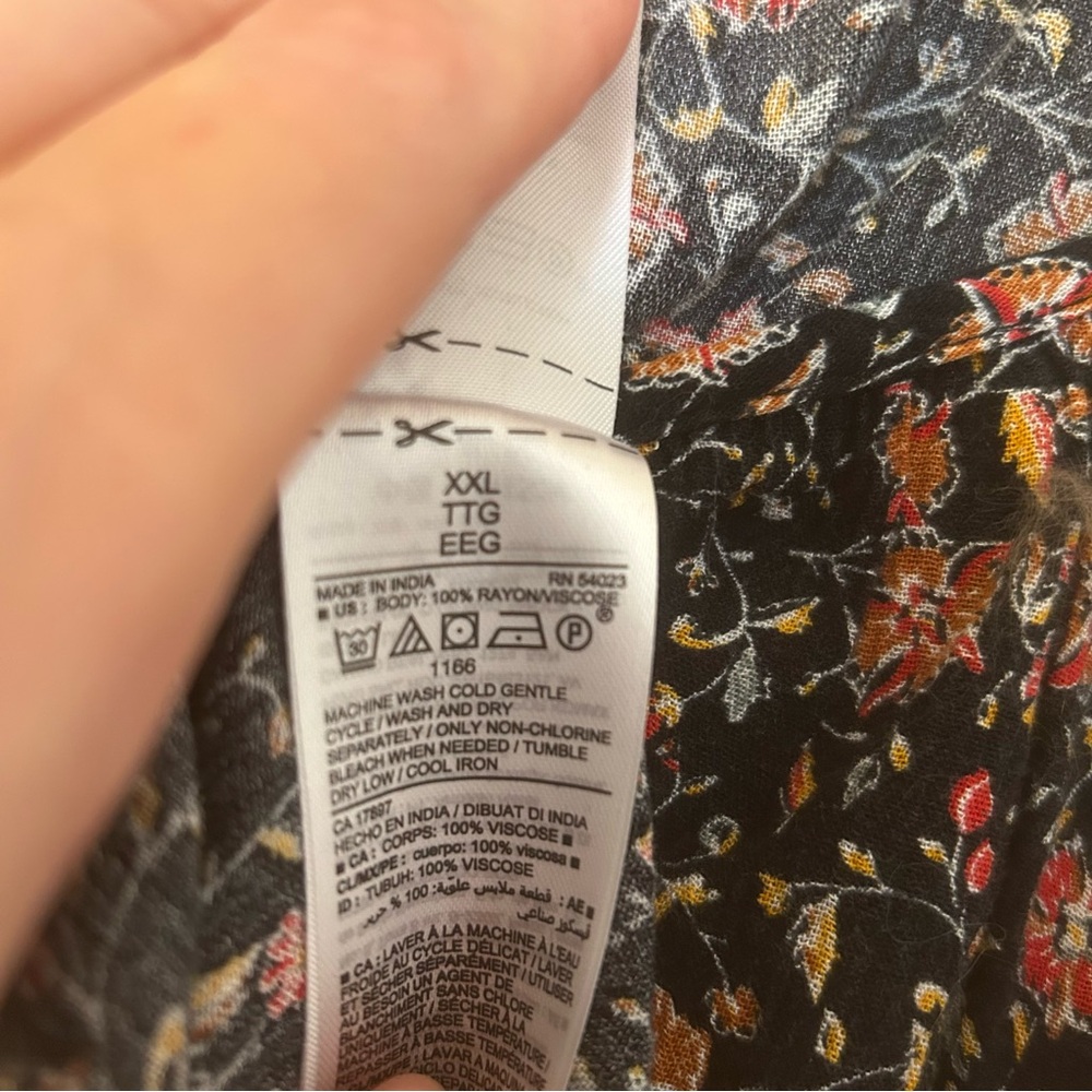 Old Navy-Black Floral‎ Blouse-Tassel Tie Neck-Sz XXL-Peasant-Boho-Cottagecore - Picture 6 of 11